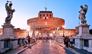 http://www.hotelmilazzo.com/Castel.s.angelo.jpg